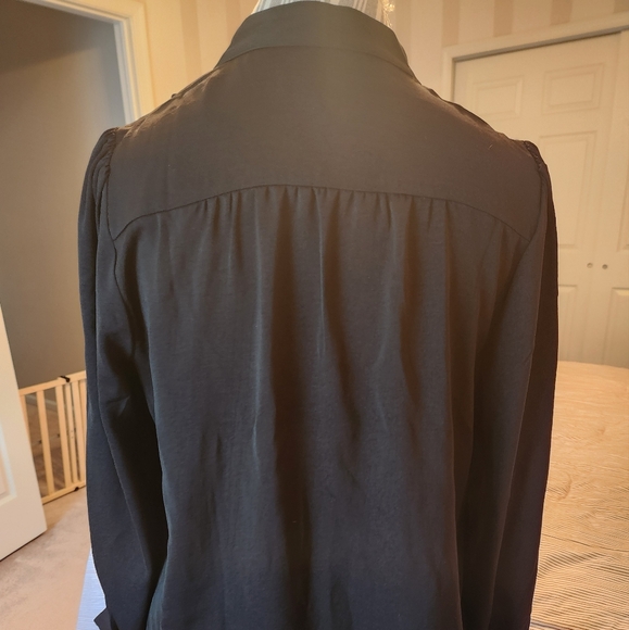 Banana Republic Blouse - Picture 2 of 6